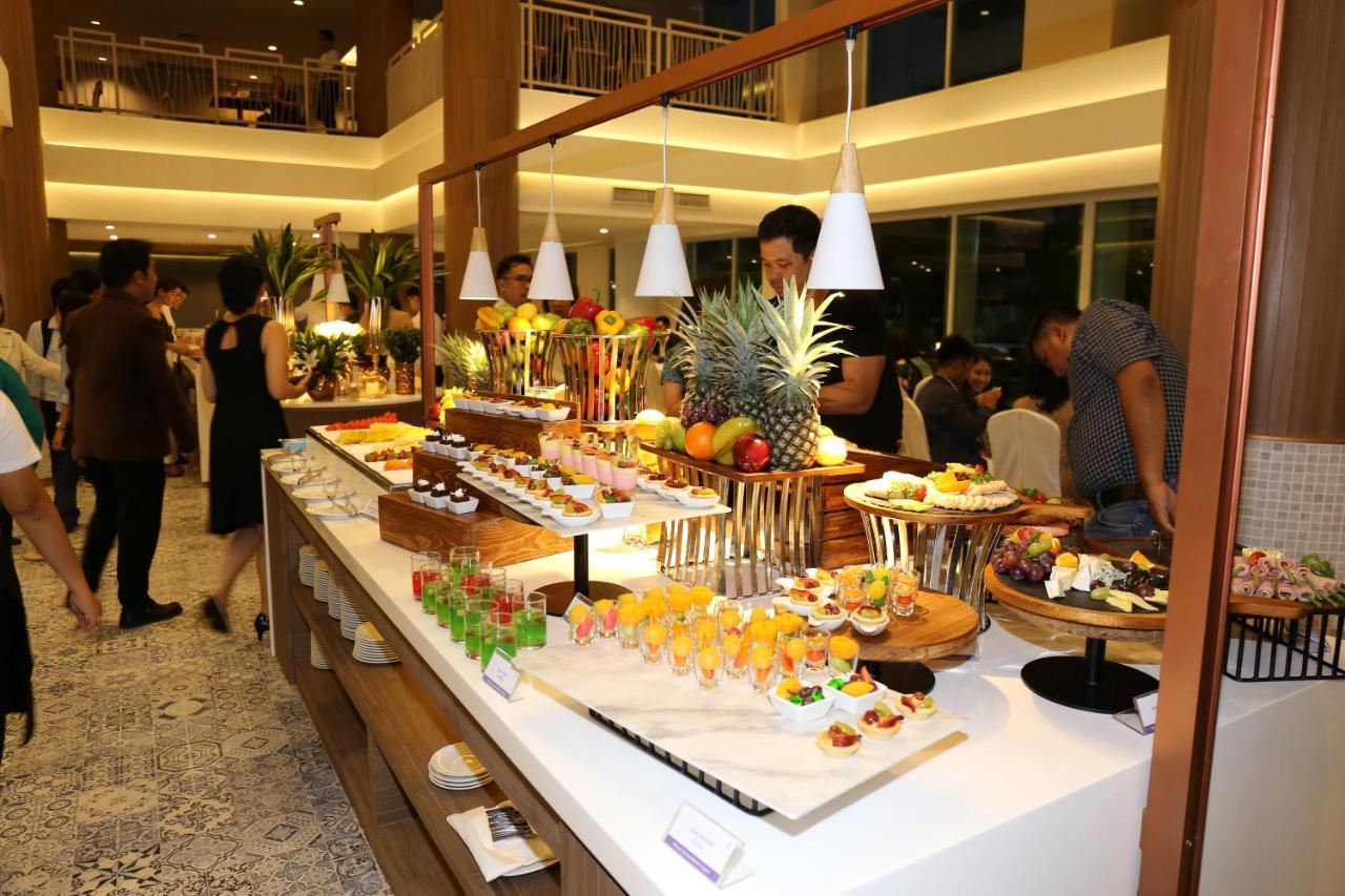 Miracle Suvarnabhumi Airport Bang Phli Exterior foto